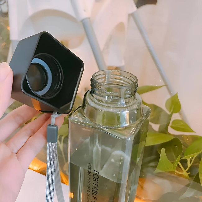 портативна пляшка для рідин