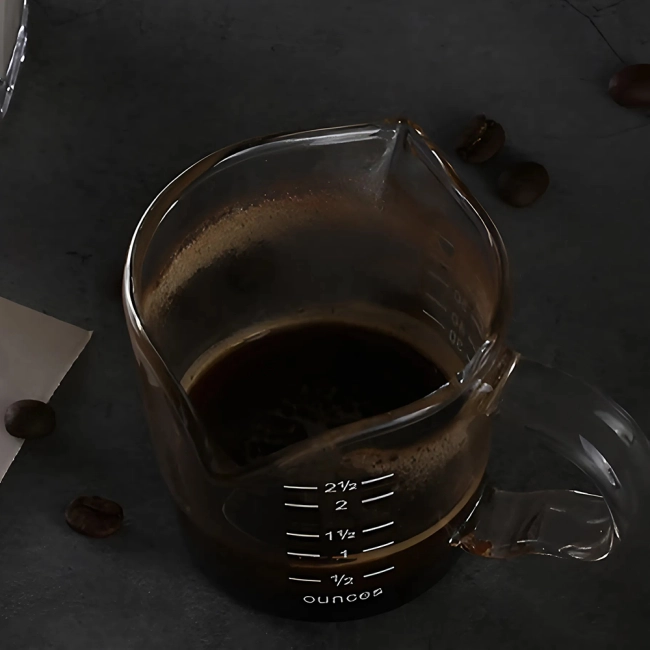 мірна склянка з подвійною шийкою