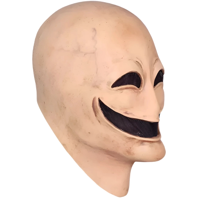 маска со страшной улыбкой