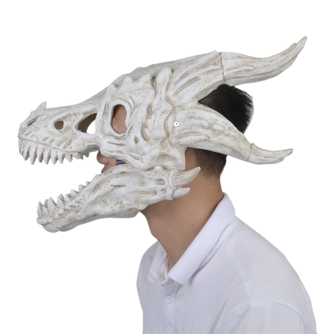 Маска в виде черепа животного