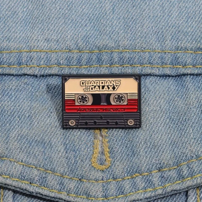 значок касета