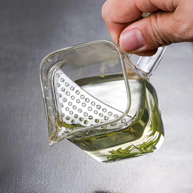 глечик для чаю з фільтром