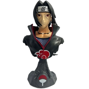 фигурка с Учиха