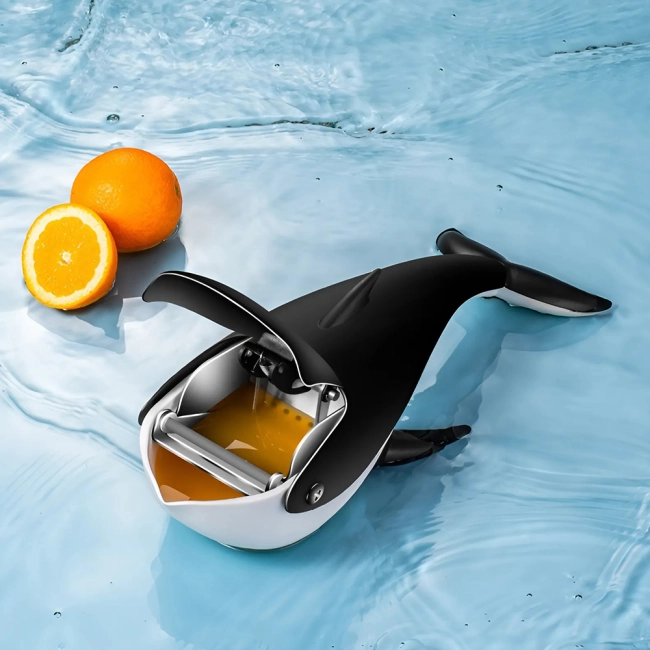 Кухонная соковыжималка для фруктов
