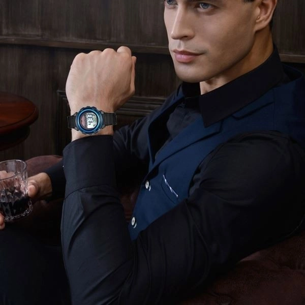 наручные часы с солнечной батареей