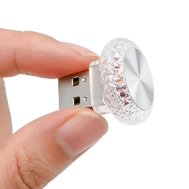 светодиодный светильник в авто