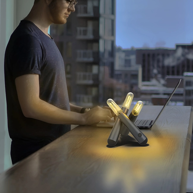 портативный светильник на стол