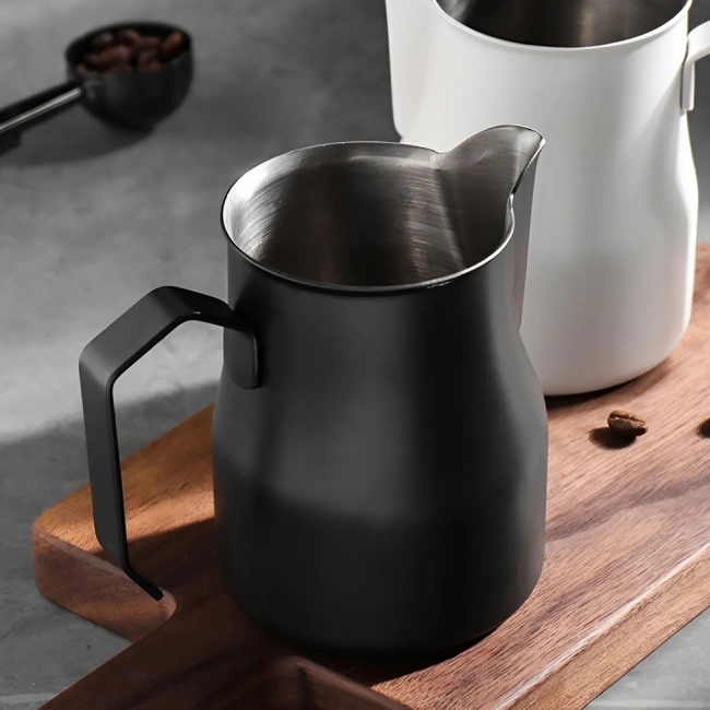 Кувшин для вспенивания молока