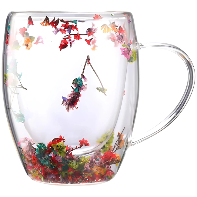 чашка с сухоцветами