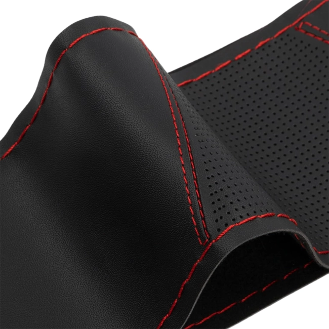 Автомобильная оплетка на руль