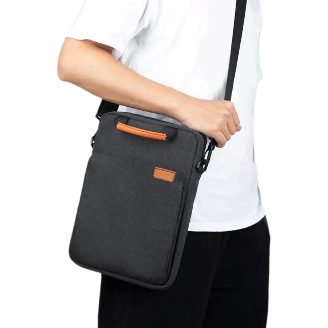 сумка для ноутбука на плече