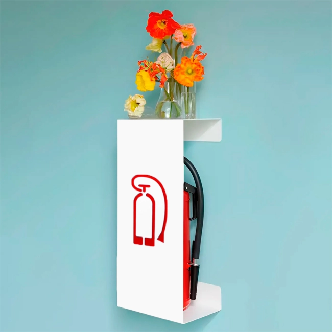 настенный держатель для огнетушителя