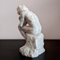 фигурка с Пепе