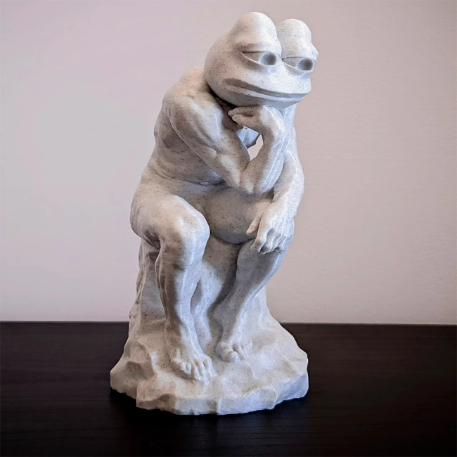 фигурка лягушка Пепе Мыслитель