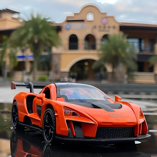 машинка McLaren