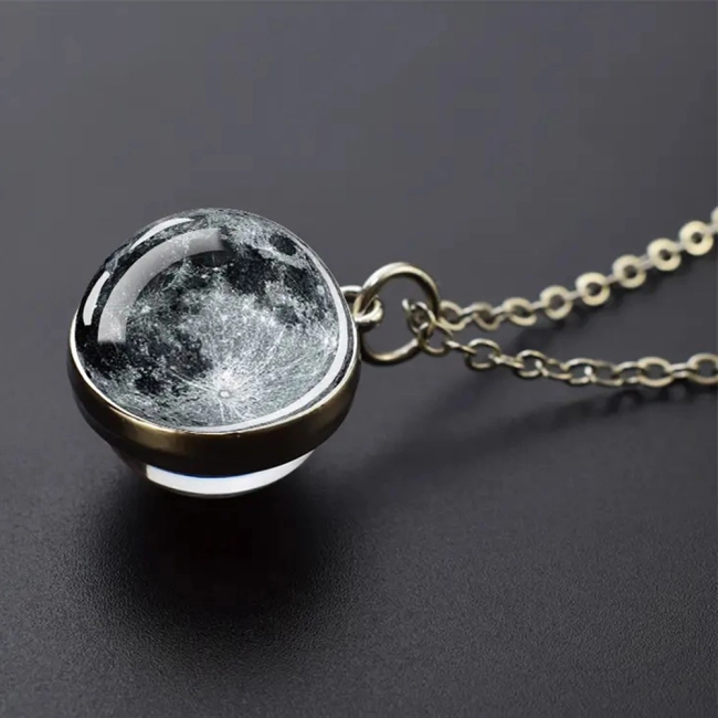 Подвеска луна