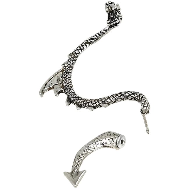 сережка в виде дракона