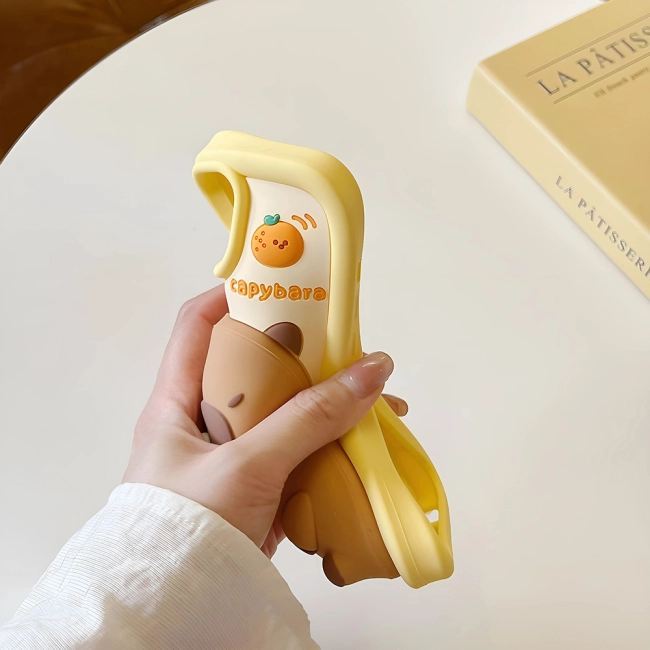 чохол капібара на айфон