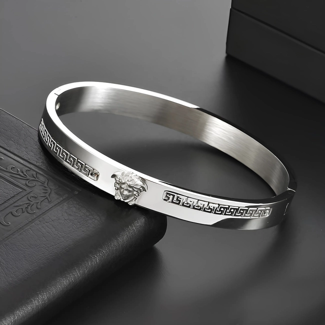 закрытый браслет