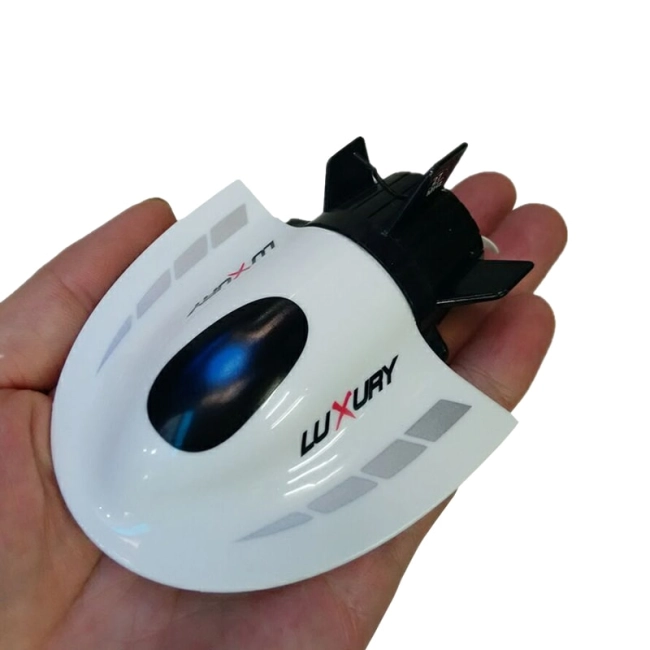 іграшковий підводний човен