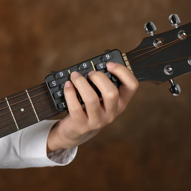 Тренажер гитарных аккордов