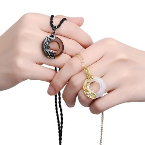 подвески для влюбленных