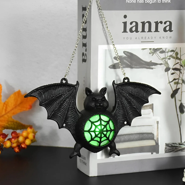 Кажан, що світиться