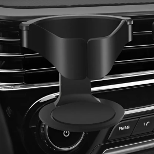 автомобильный подстаканник в дефлектор