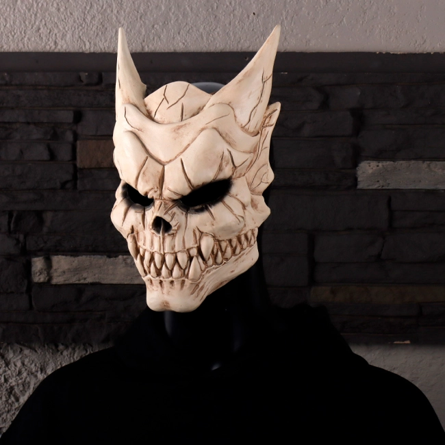 маска Kafka Hibino