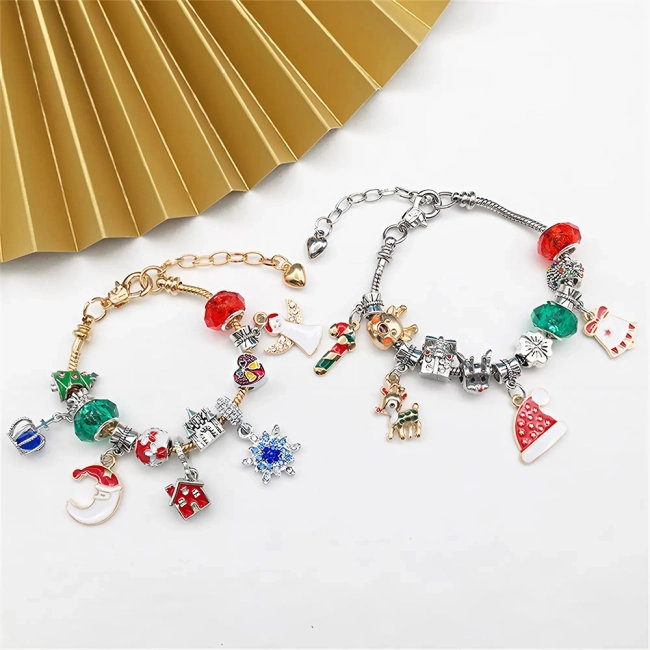 адвент-календарь с бижутерией