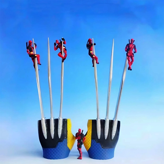 Кігті Росомахи на руки