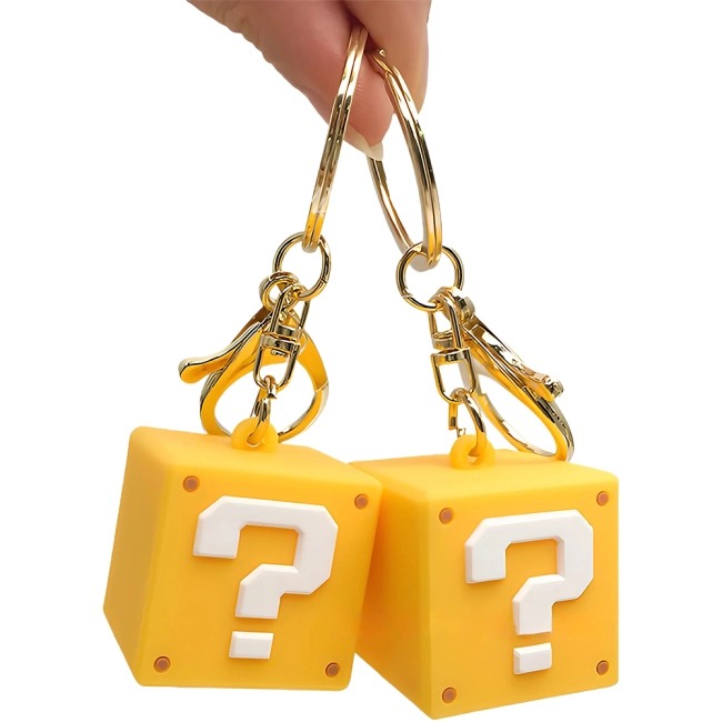 брелок из Марио