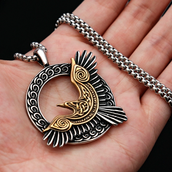 подвеска с вороном