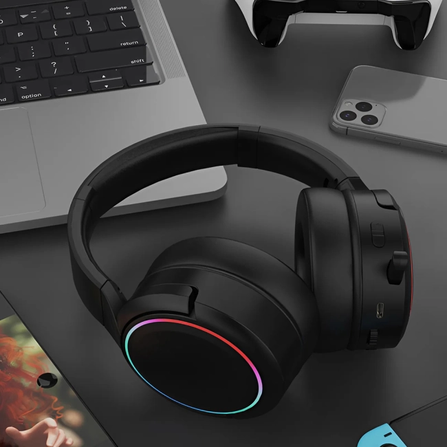 складні бездротові навушники