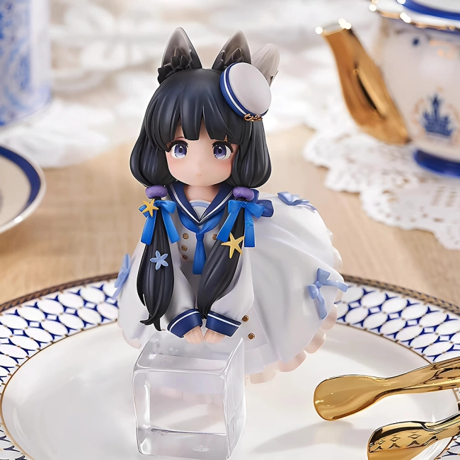 аніме фігурка дівчина-кішка