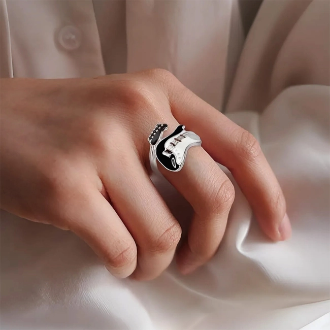 Кольцо гитара