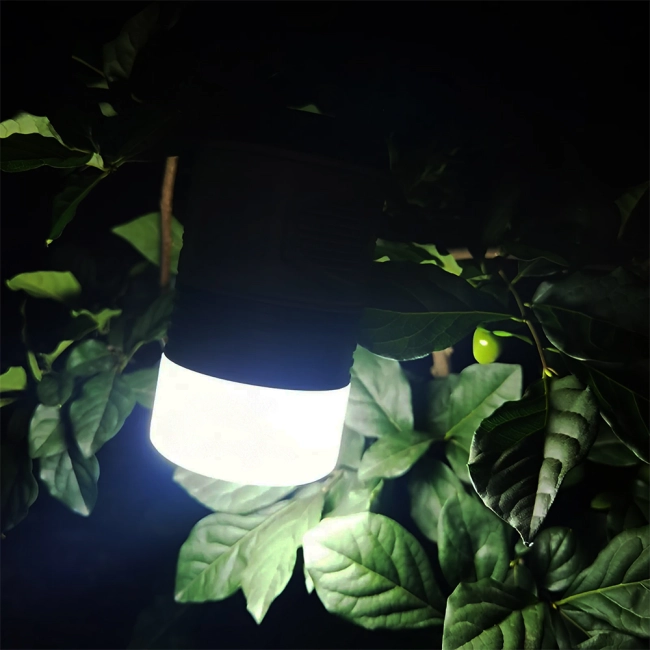 Світильник з лампою від комарів