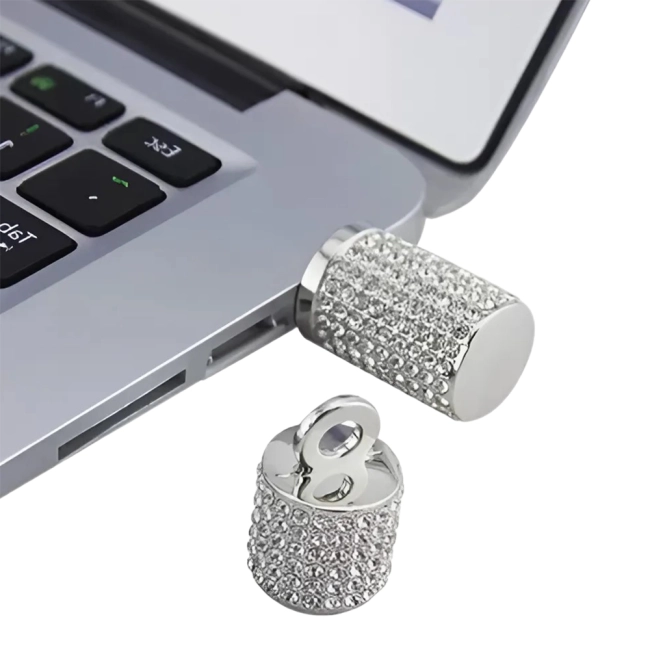 флешка в стразах