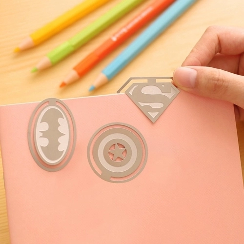 книжные закладки супергерои