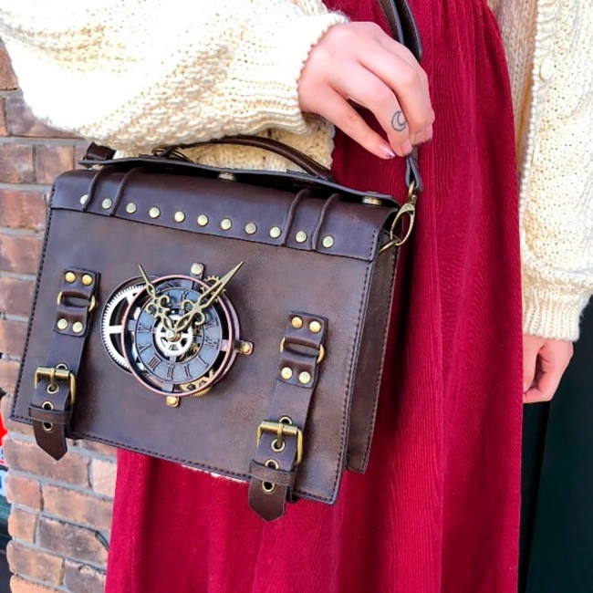 жіноча сумка в стилі ретро