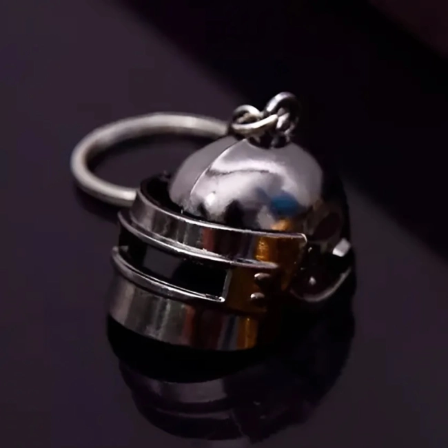 брелок в форме шлема