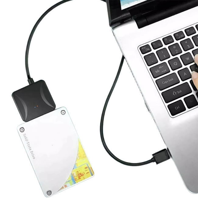 адаптер для SSD або HDD