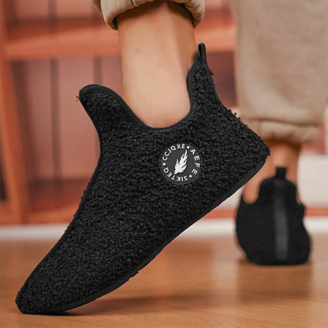 Домашние мужские тапочки