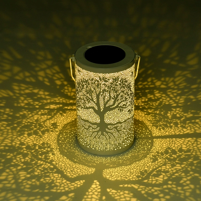 вуличний світильник дерево