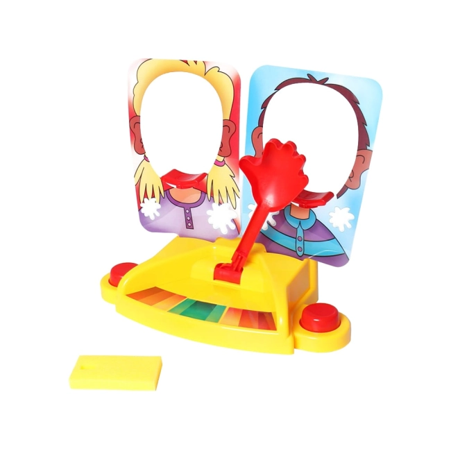 игра торт в лицо на двоих