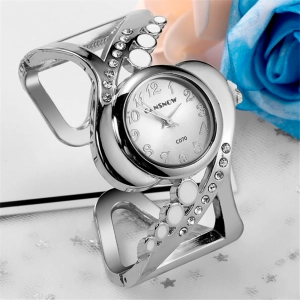 браслет-часы на руку