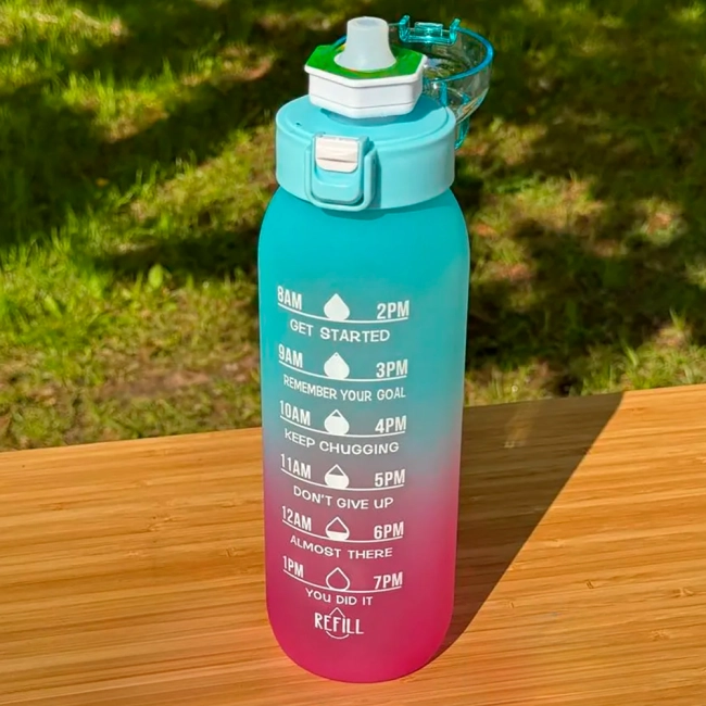 пляшка для води з капсулами для смаку