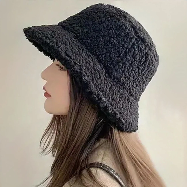 плюшевая женская панама