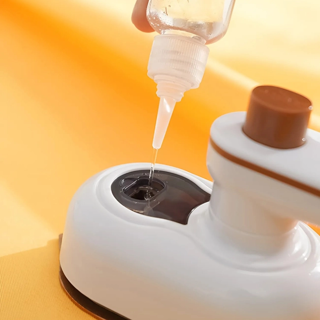 компактный утюг с паром