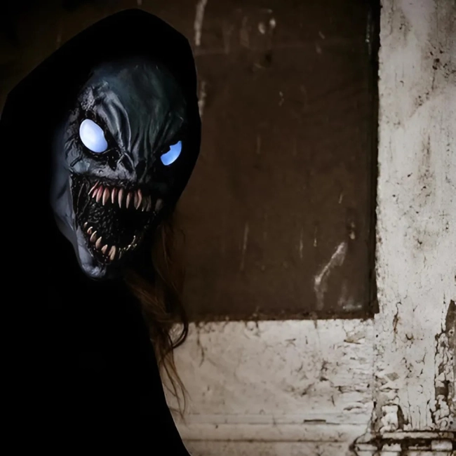 маска с Монстром